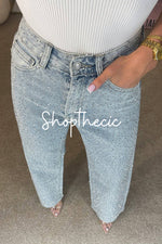 Jeans a gamba dritta a vita alta completamente lavati con strass