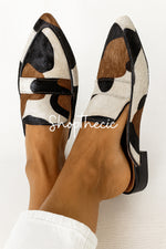 Mules en fausse fourrure multicolore à bout pointu et talon bas