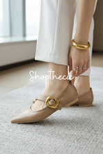 Metal buckle pointed toe strap Mary Jane shoes