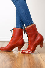 Fearless Stride Low-heeled lace-up ankle boots