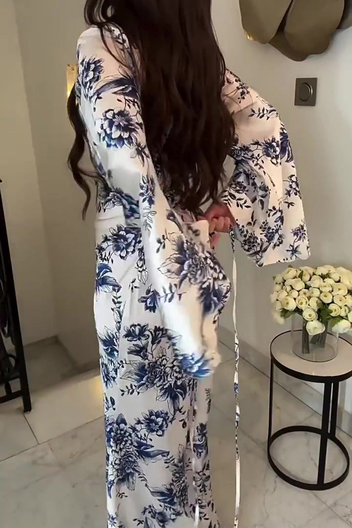 Blue floral print back-tied batwing sleeve maxi dress