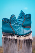 Flat pointed-toe rubbed-color side zipper Chelsea boots - Classic Restock