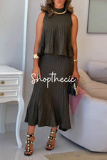 Army green sleeveless loose pleated top and skirt two-piece set