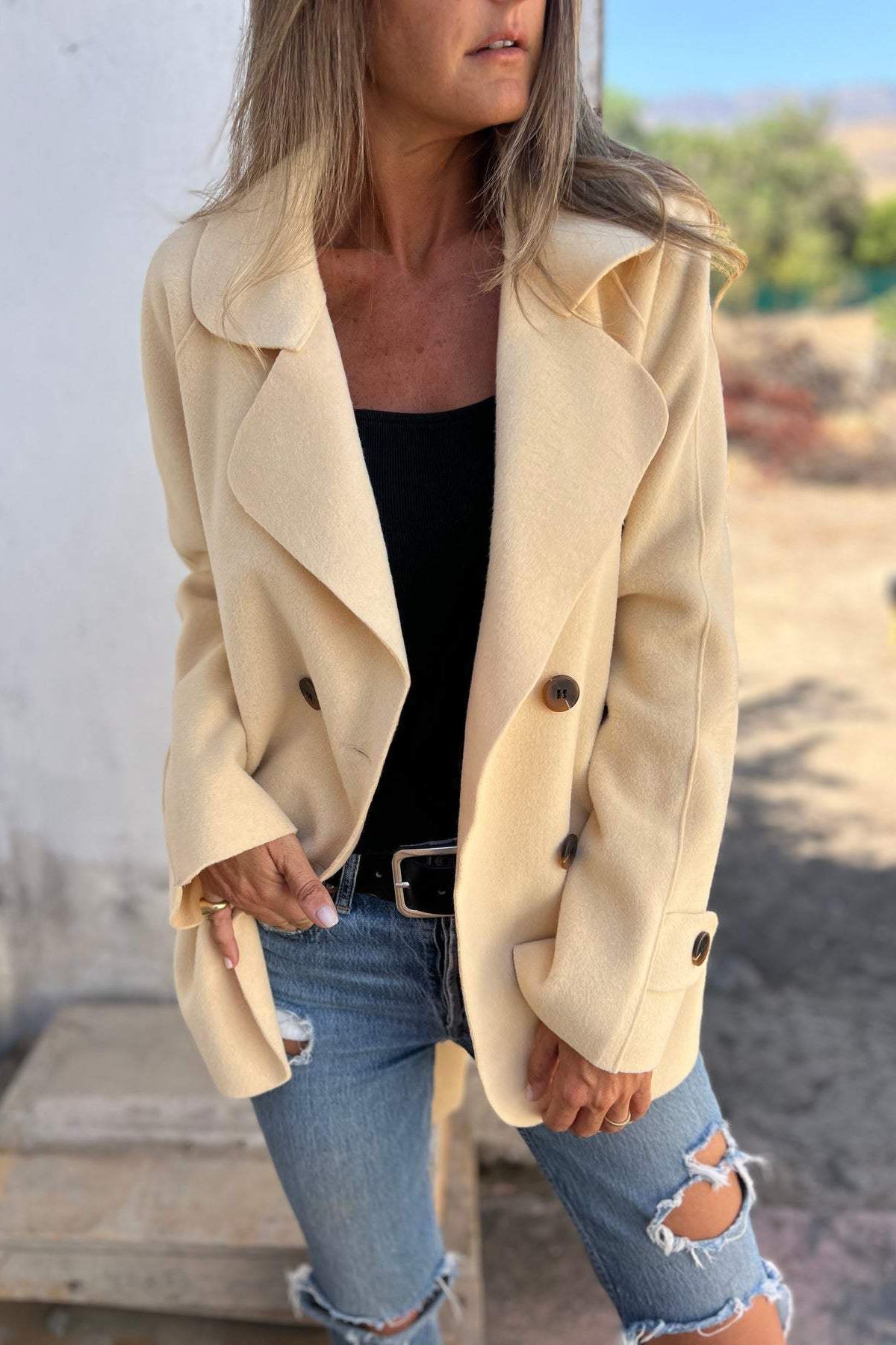 Langärmliger Button-Down-Wollmantel mit Revers