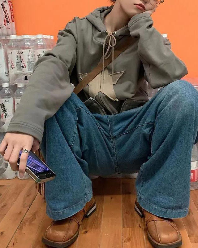 Sweatshirt mit Pentagramm-Patch