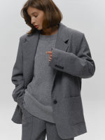 Loose and simple pullover solid color knitted sweater