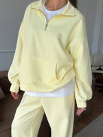 Zippered half-high collar pullover sweatshirt and wide-leg pants two-piece suit