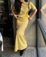 Commuting simple knitted short-sleeved skirt suit