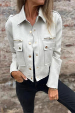 Langärmlige Jacke mit Metallreißverschluss auf der Brust und Revers