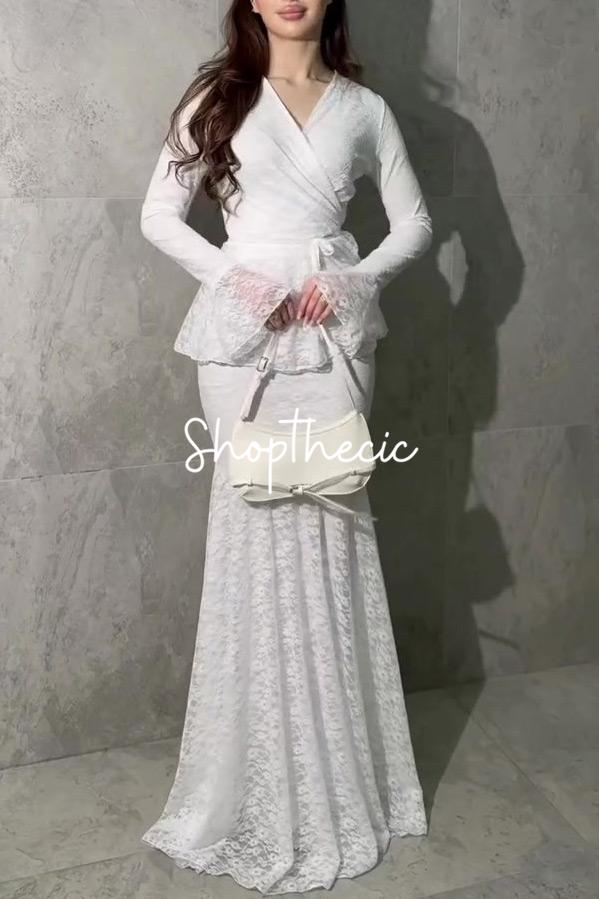 Abito in pizzo bianco Latent Luminescence