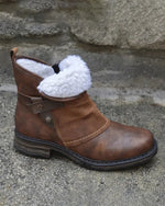 Round toe retro thick heel plus velvet Martin boots