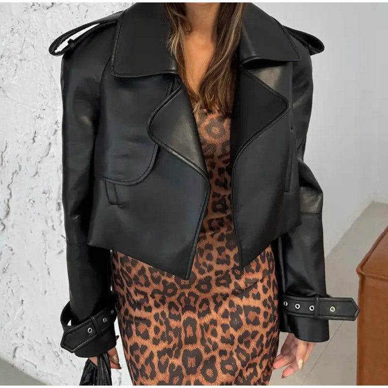 Veste de moto courte en cuir noir vintage