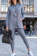 Ensemble deux pièces sweat-shirt à capuche avec poche kangourou de couleur unie et pantalon de survêtement slim