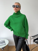 Loose-fitting turtleneck simple solid color pullover sweater