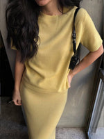 Commuting simple knitted short-sleeved skirt suit