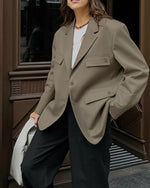 Locker sitzender Vintage-Blazer mit vier Taschen