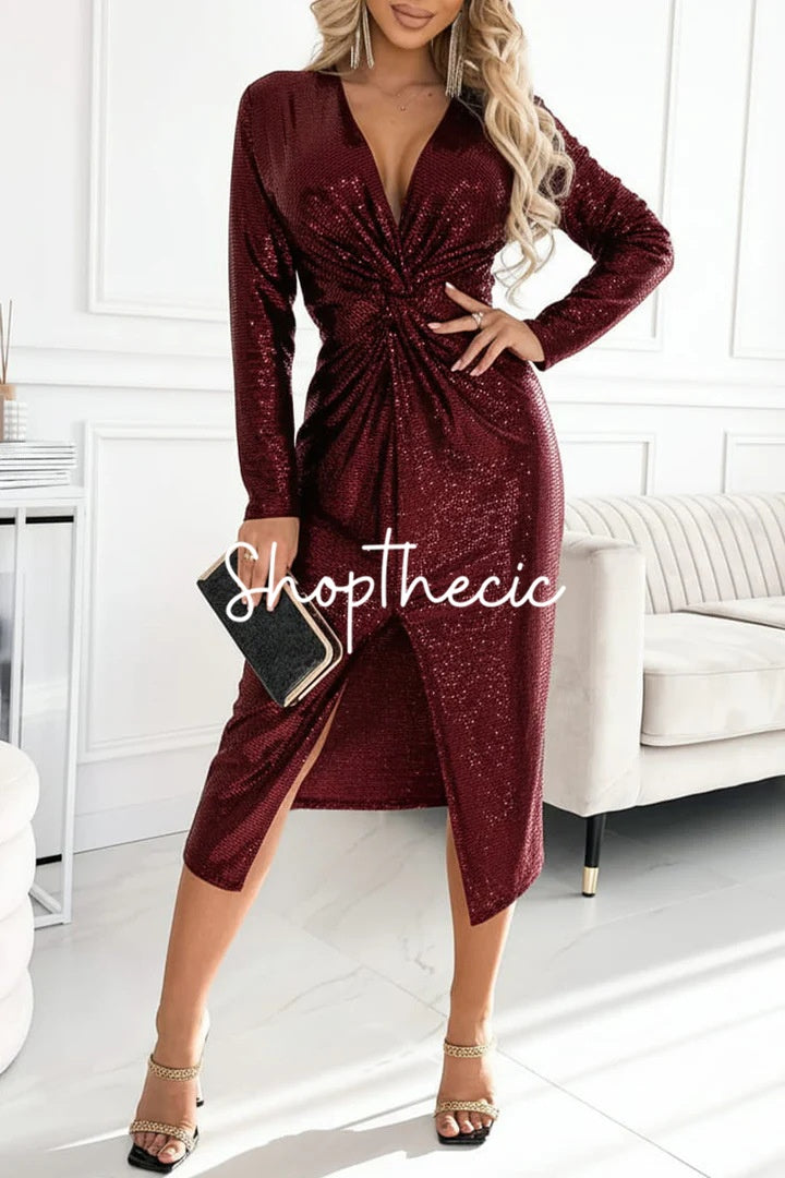 Elegant long-sleeved V-neck pleated sequined slit dress