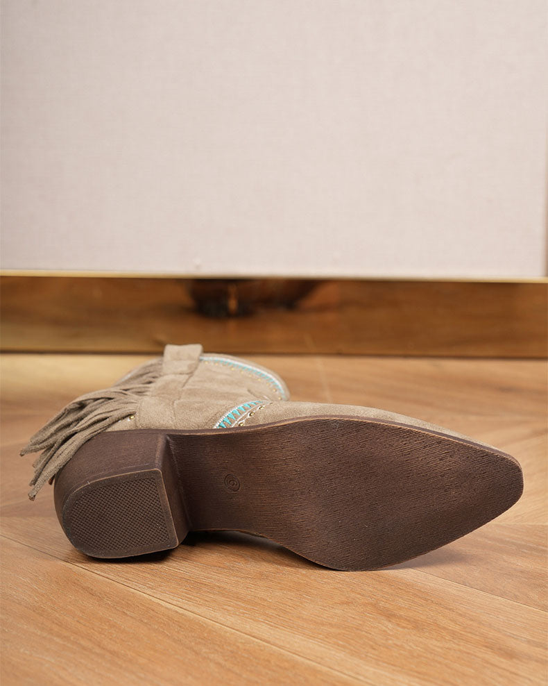 Wildleder-Reitstiefel mit mittelhohem Absatz und Quaste