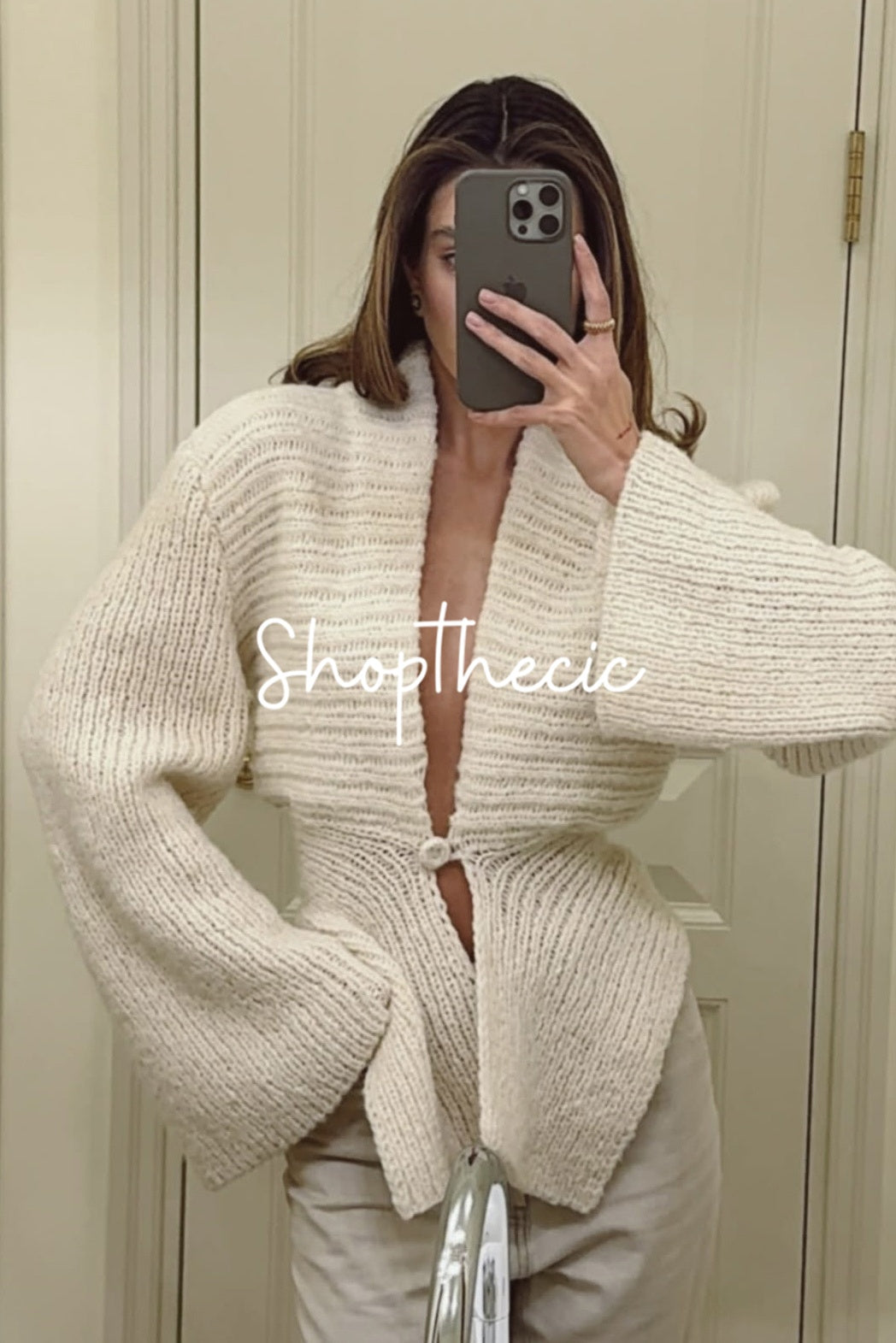 Cardigan en maille à col en V profond et bouton unique