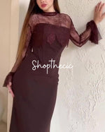 Abito in pizzo plissettato tettonico