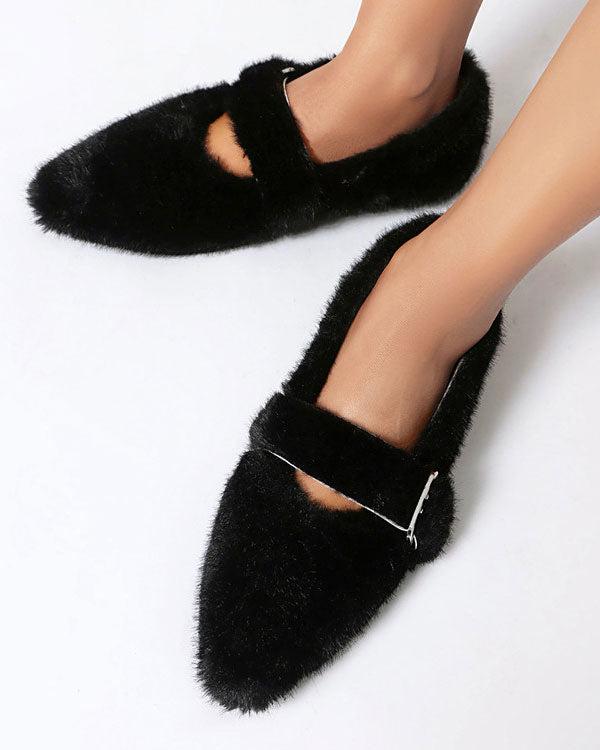 Candy Plush – Flache Schuhe mit spitzer Zehenpartie und Schnalle