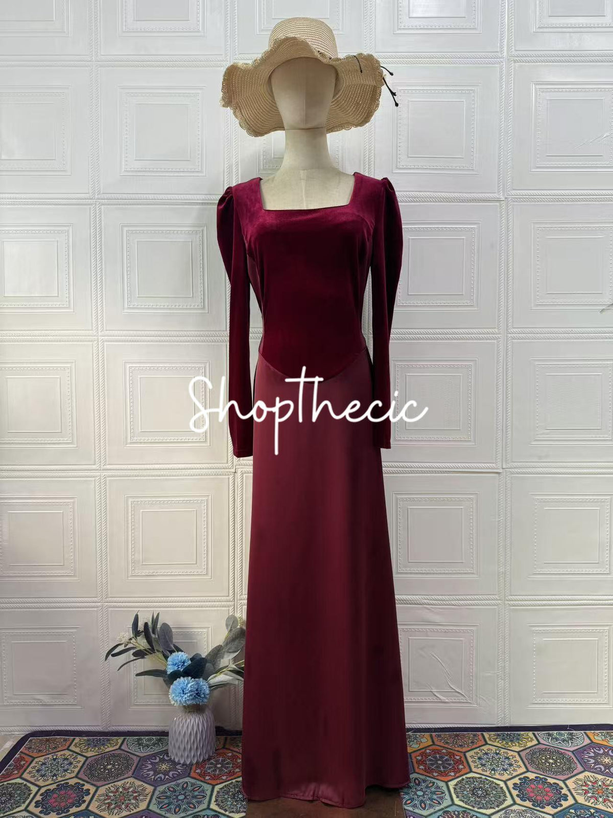 Abito da sera retrò in velluto e raso patchwork