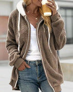 Lockere Plüschjacke mit Reißverschluss und Kapuze