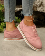 Retro-Slipper aus Wildleder mit runder Zehenpartie und Schaumstoff-Plateau