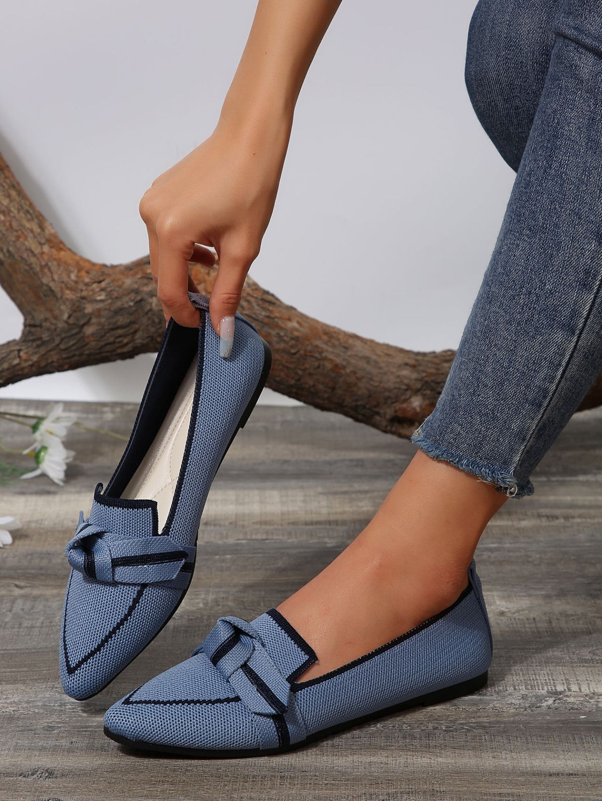 Slip-ons plats respirants à bout pointu avec nœud Flyknit