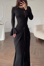 Long-sleeved round neck pleated hip slim Maxi dress