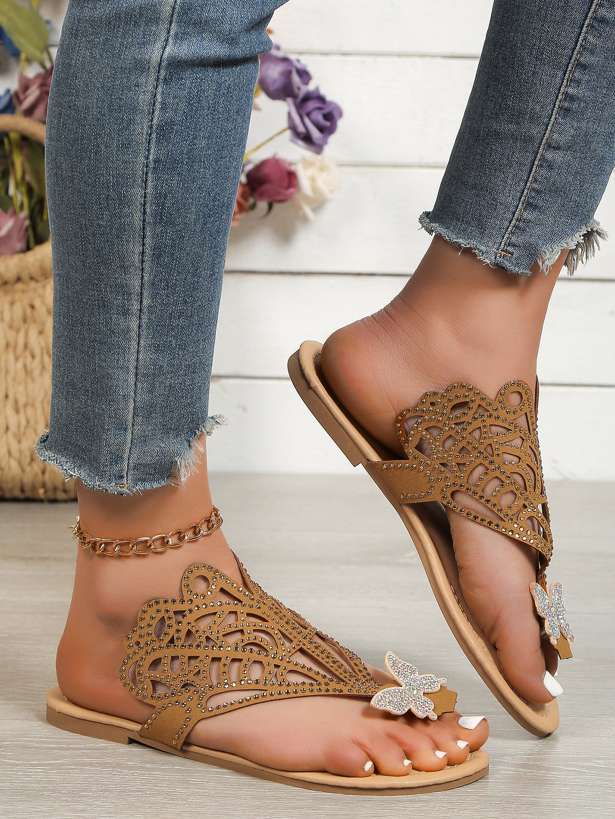 Rhinestone & Butterfly Decor Slide Clip Toe Flat Sandals