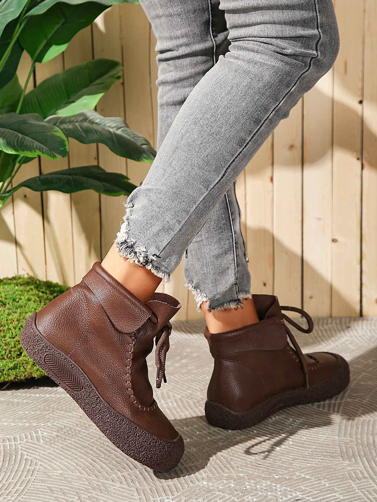 Autumn Sigh Retro Platform Lace-up Ankle Boots