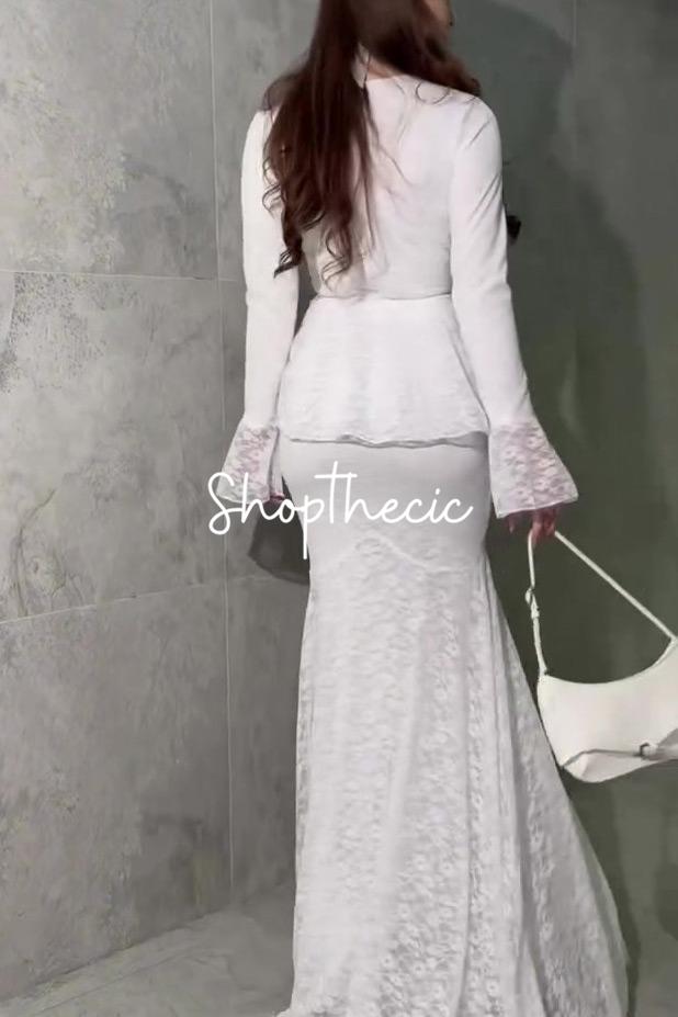 Abito in pizzo bianco Latent Luminescence