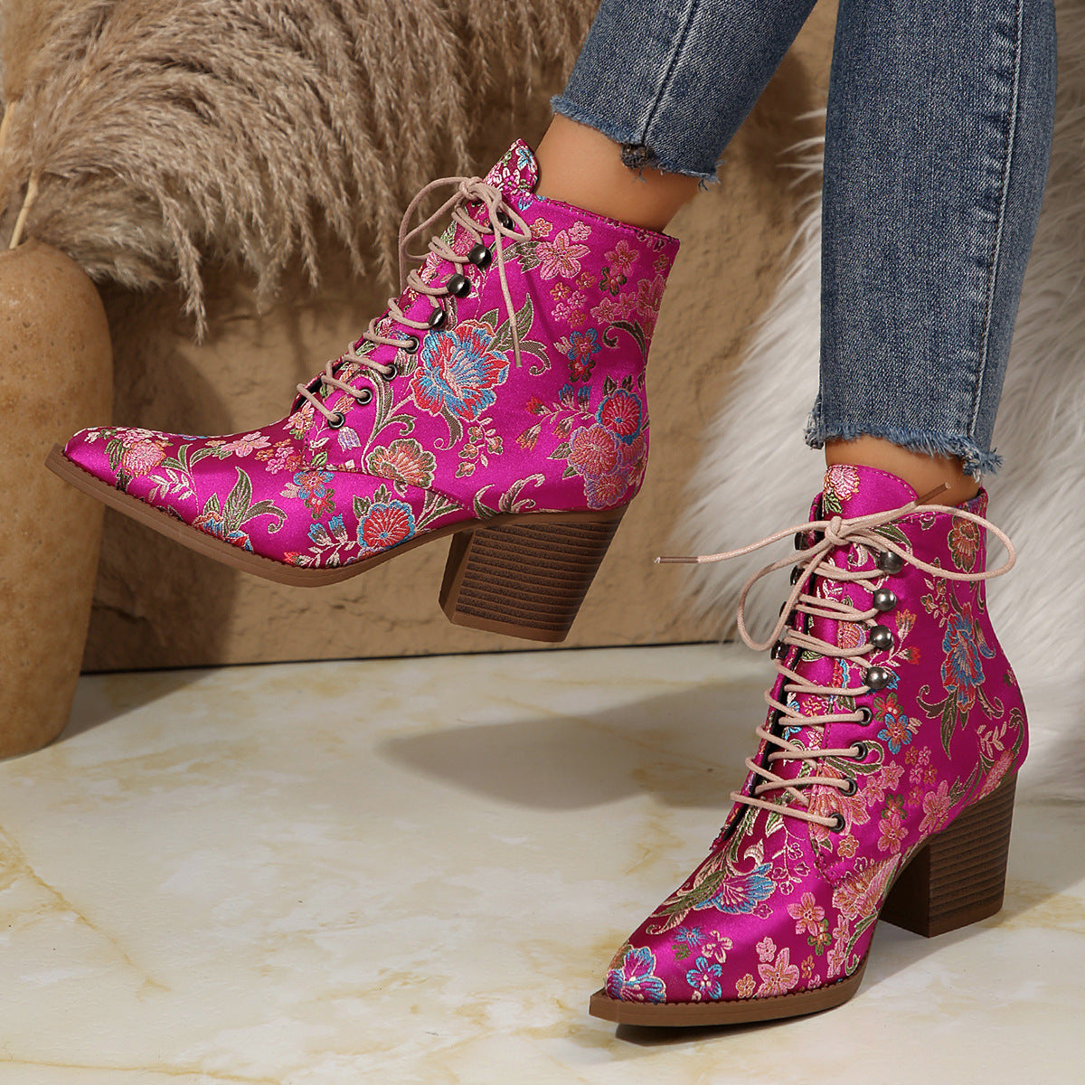 Retro ethnic style pointed toe thick heel lace-up embroidered Martin boots
