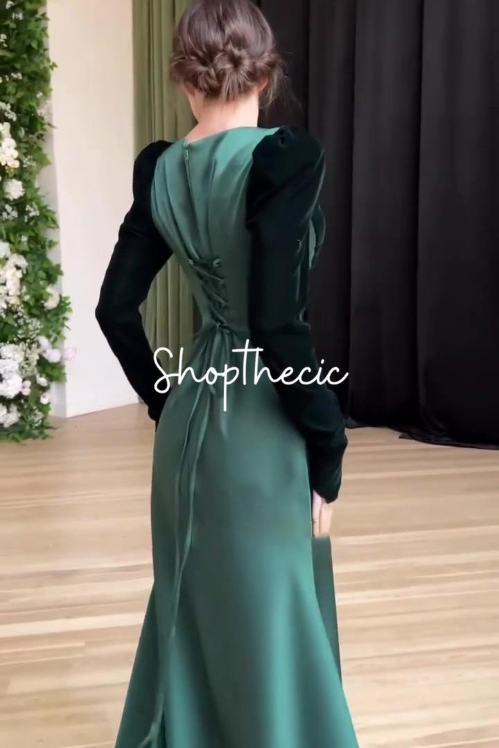 Abito da sera retrò in velluto e raso patchwork