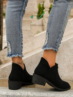 Chaussures Chelsea zippées à pointe fine et couture mi-haute