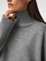 Cozy Solid color turtleneck knitted pullover loose sweater