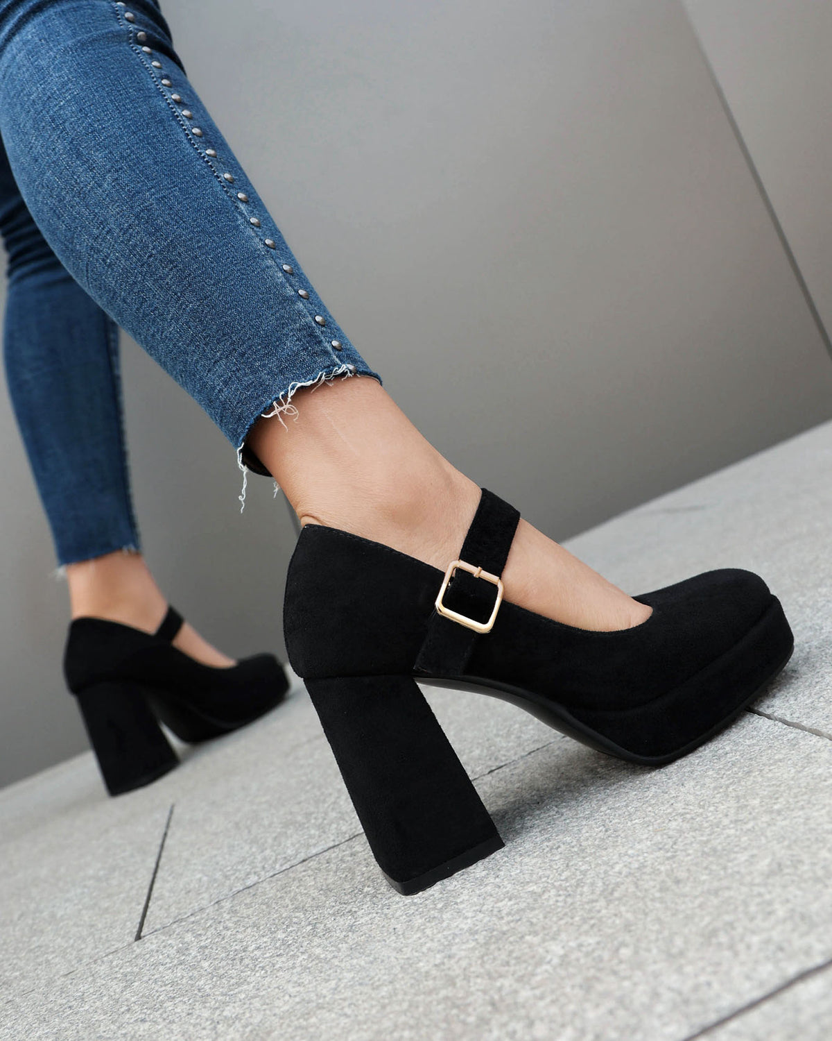 Suede Waterproof Platform Chunky Heel Square-toe Pumps