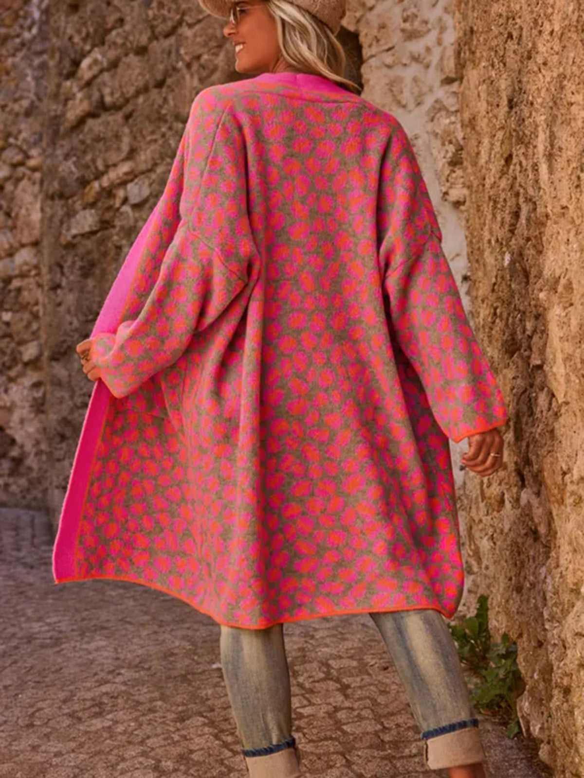 Rose red contrast leopard long sweater coat