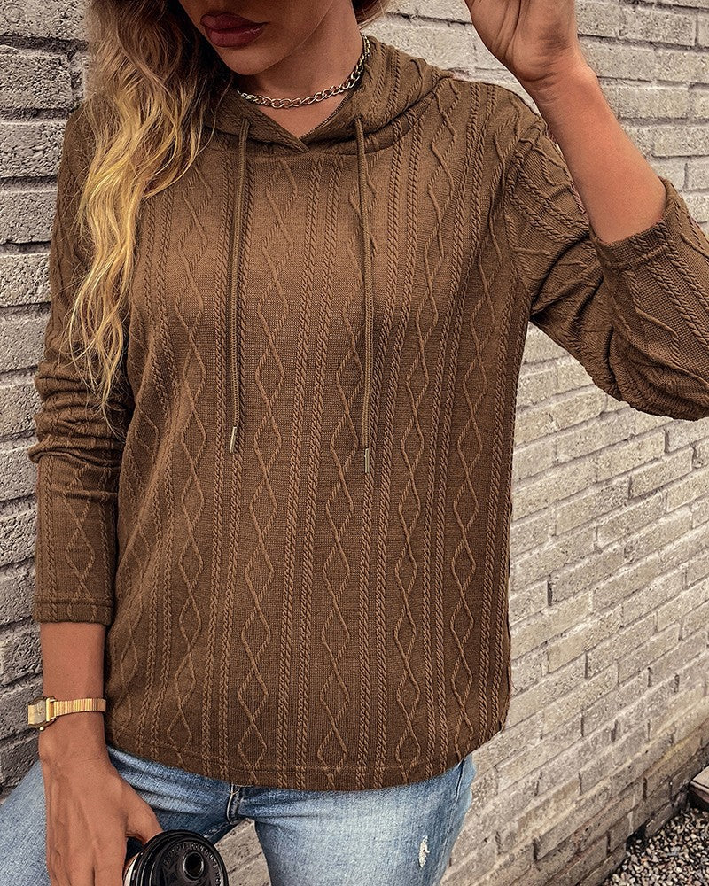 Pull à capuche en jacquard à manches longues et lacets