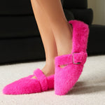 Candy Plush – Flache Schuhe mit spitzer Zehenpartie und Schnalle
