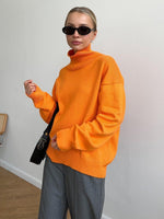Loose-fitting turtleneck simple solid color pullover sweater