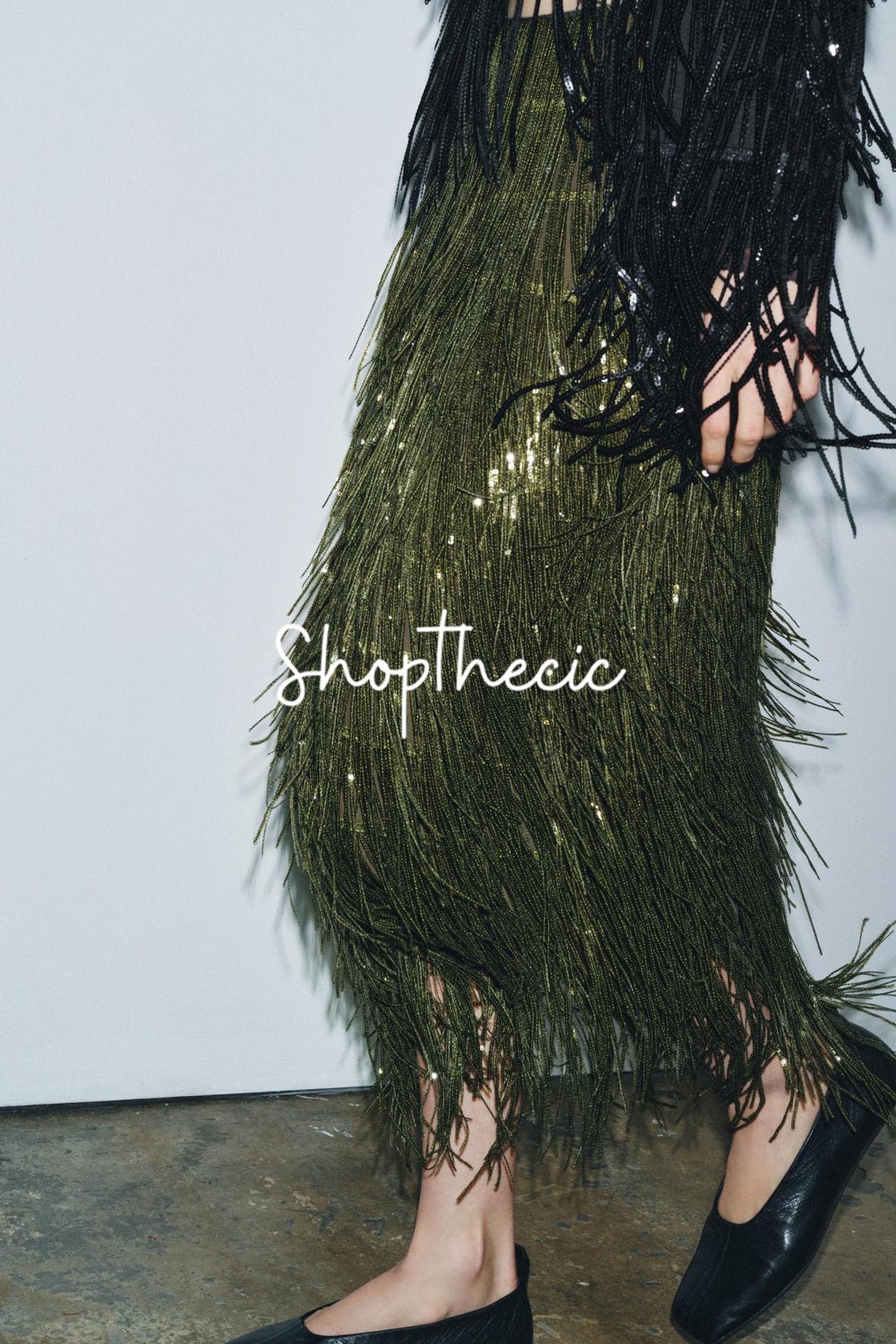 Tassel cuffs Shirt and sequined tassel skirt Two-piece set