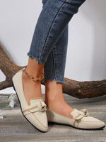 Slip-ons plats respirants à bout pointu avec nœud Flyknit