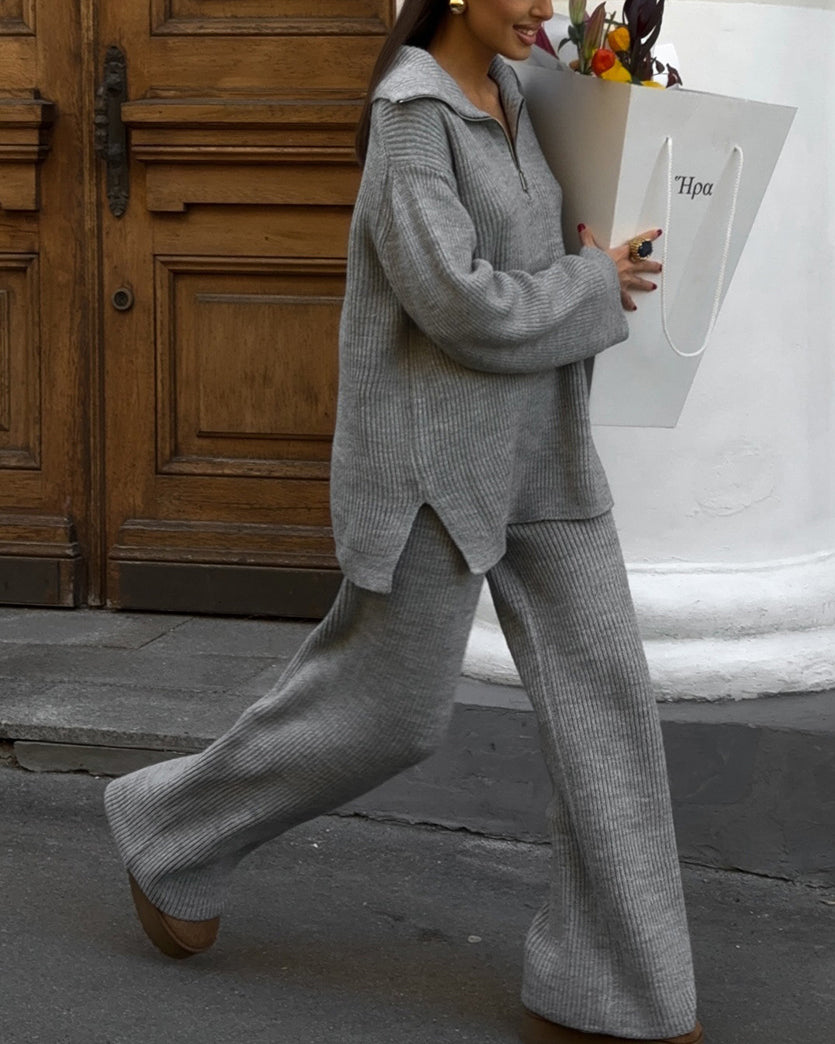 Gemütliches Set aus langärmligem Strickoberteil mit halbem Reißverschluss und Hose mit weitem Bein und Revers