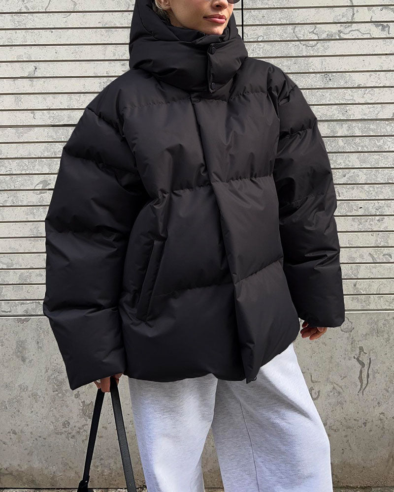 Lockere Baumwolljacke mit Kapuze von Timeless Beauty