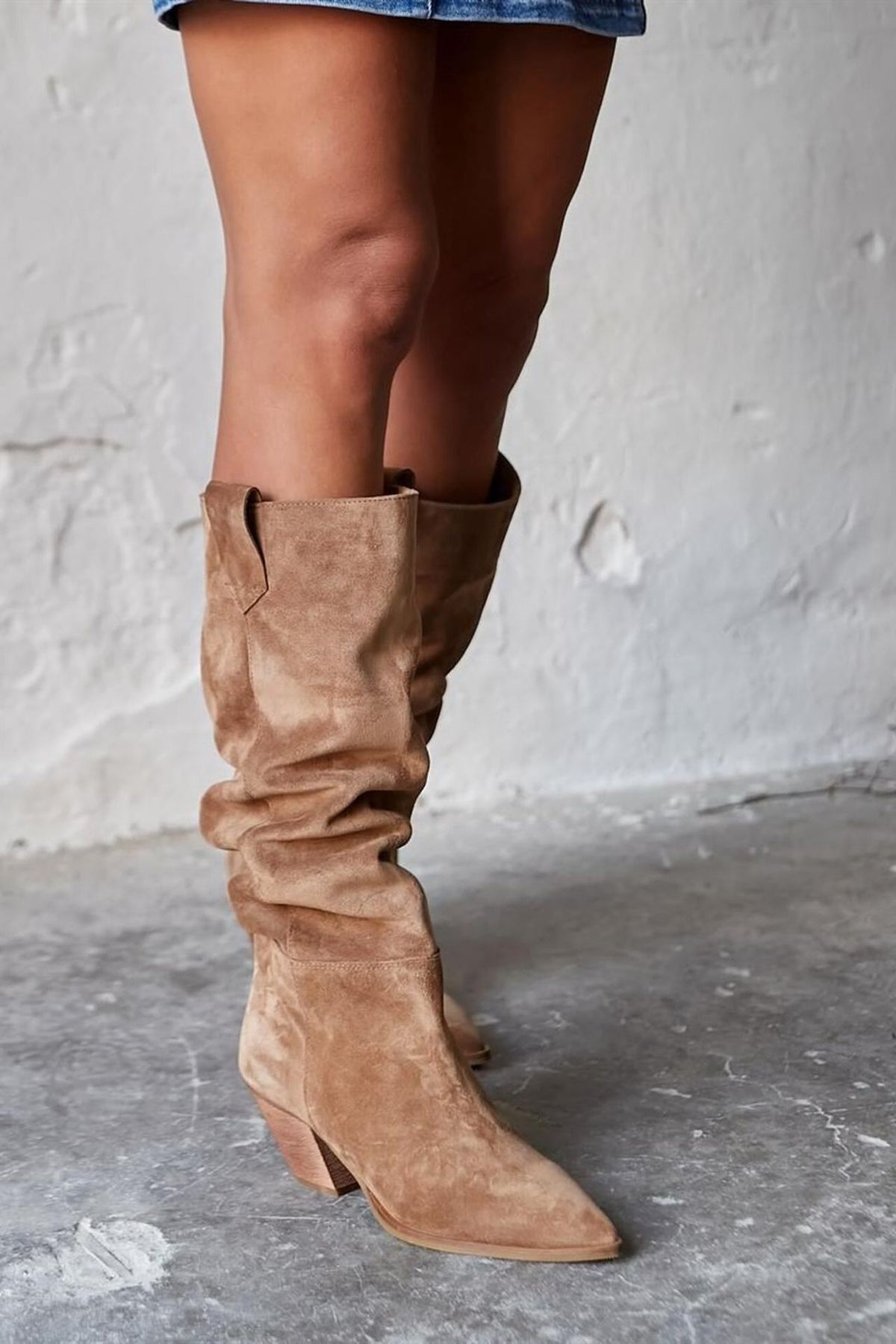 Suede pointed toe chunky heel knee high boots