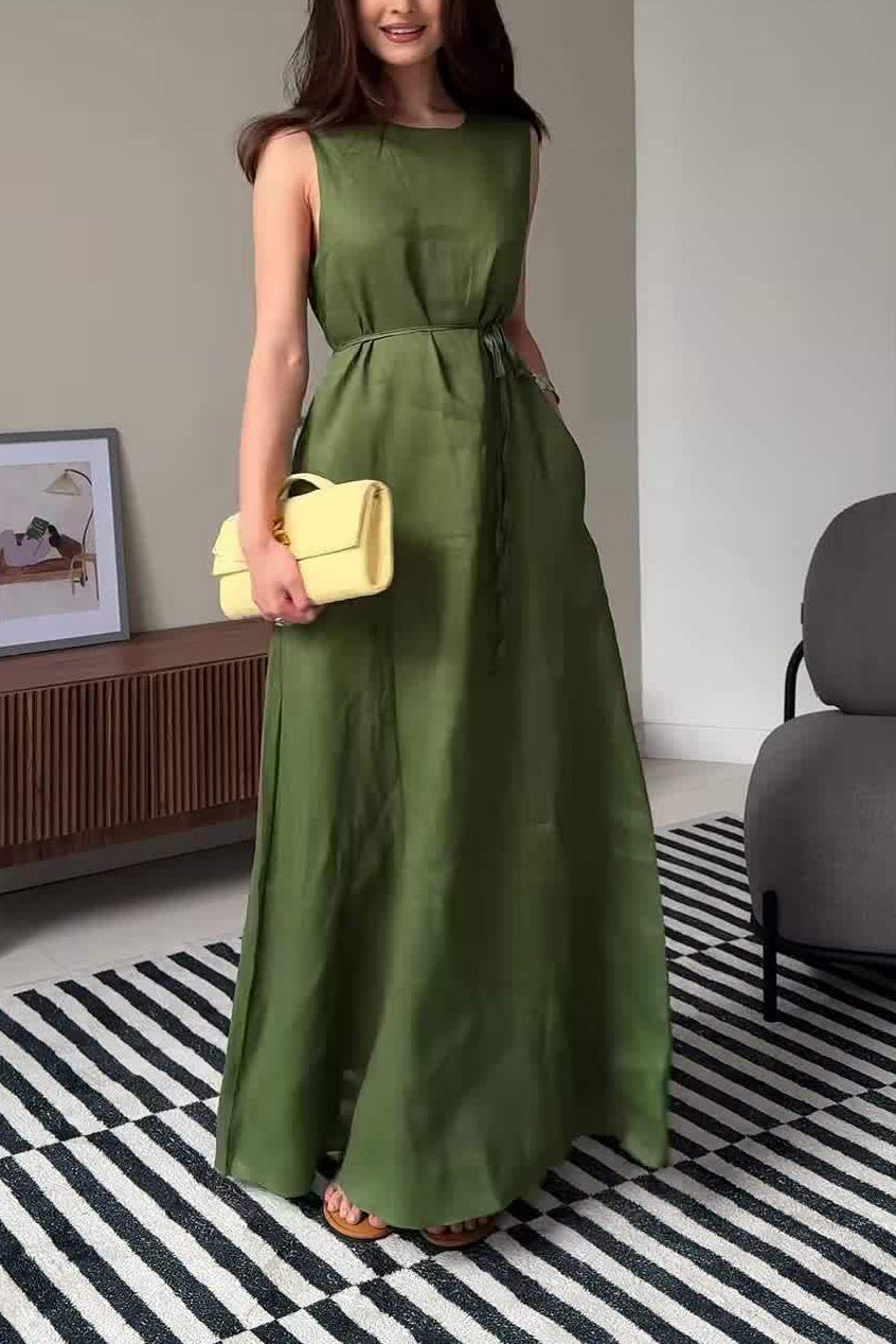 Bequemes, schlichtes, ärmelloses langes Kleid