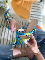 Riemchensandalen mit spitzer Spitze und Stilettoabsatz