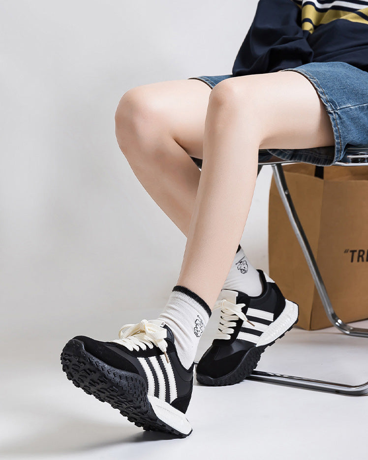 Foam Sole Hidden WedgeRetro Running Sneakers